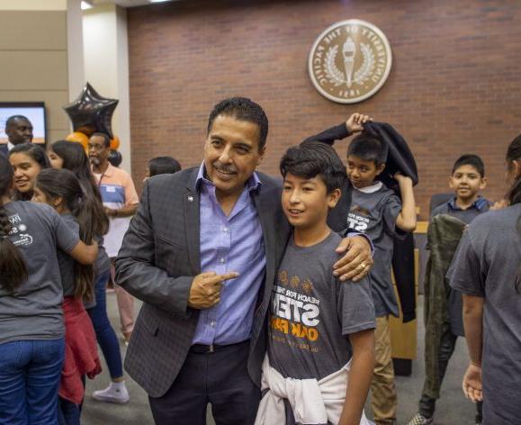 Astronaut Jose Hernandez and academy student